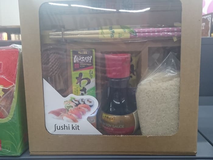 フード・ラバーズ・マーケットで販売している「Sushi Kit」
