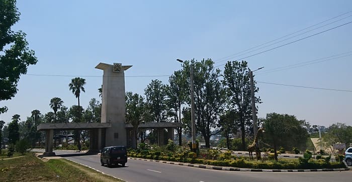 マラウイ独立記念塔
